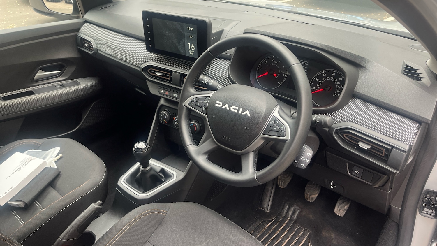 Used Dacia Sandero Stepway 2024 for sale - 76319548: Photo 11