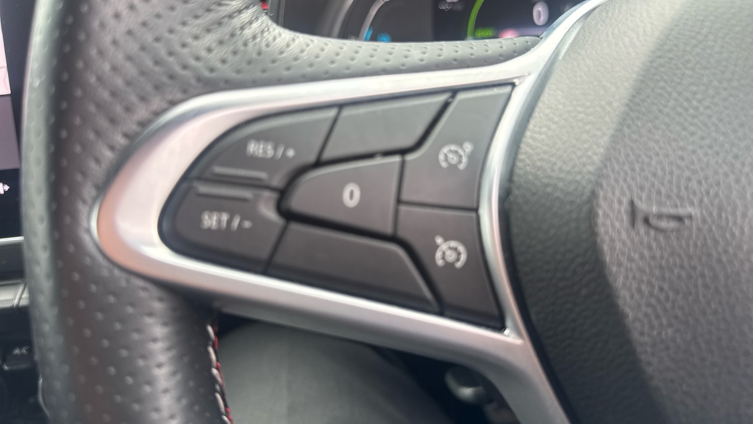 Used Renault Clio 2022 for sale - 77732300: Photo 11