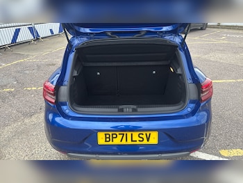 Used Renault Clio 2022 for sale - 77732300: Photo