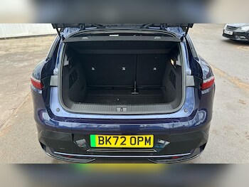 Used Renault Megane E Tech 2022 for sale - 77046132: Photo