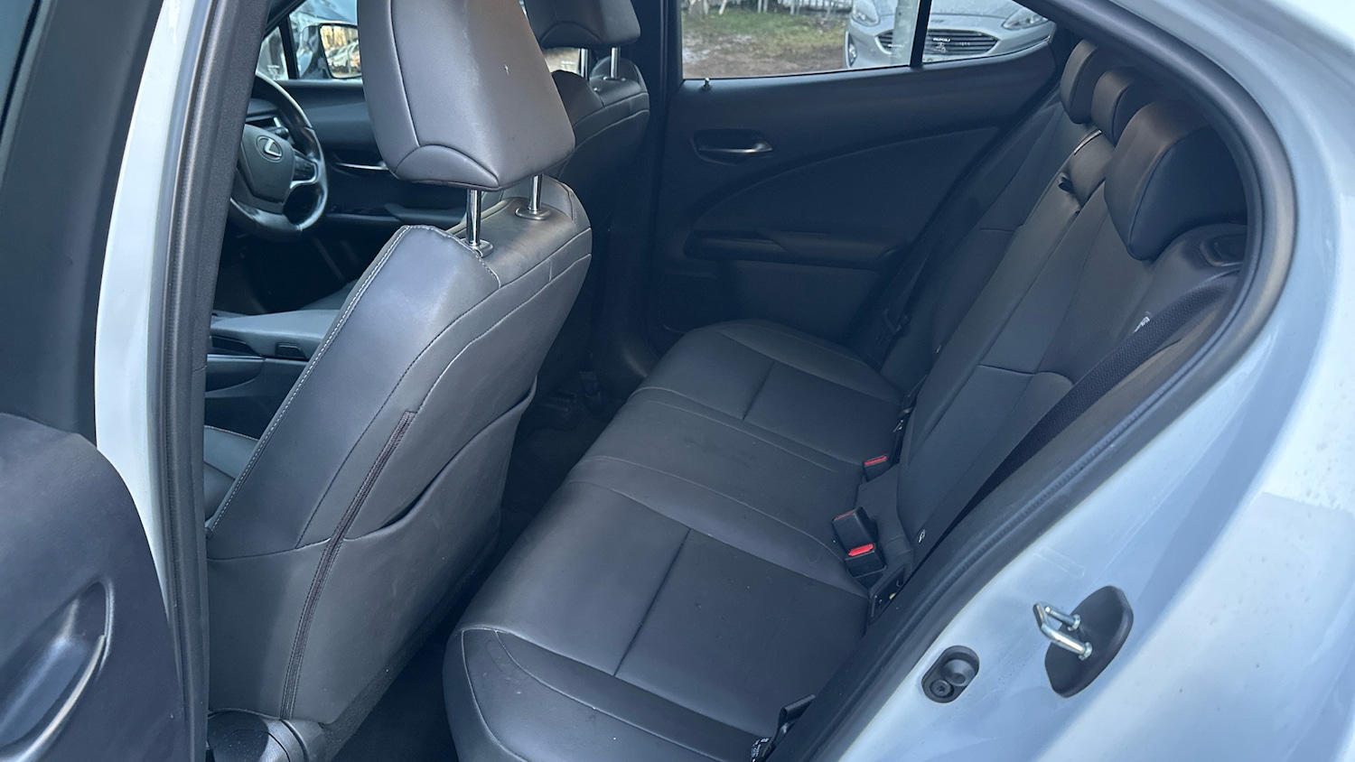 Used Lexus UX 2023 for sale - 77088056: Photo 16