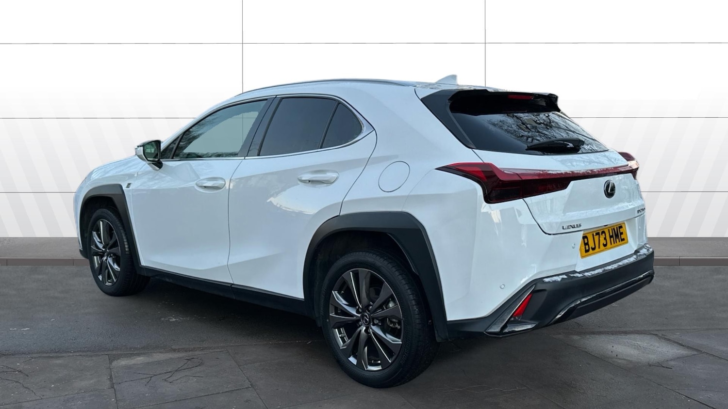 Used Lexus UX 2023 for sale - 77088056: Photo 2