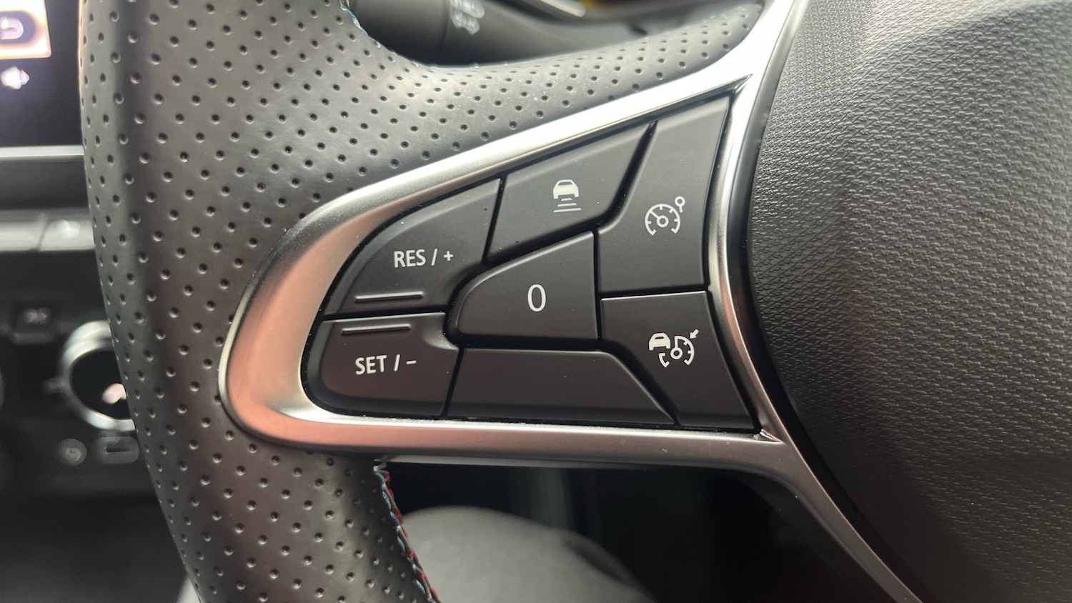 Used Renault Clio 2025 for sale - 76643248: Photo 13