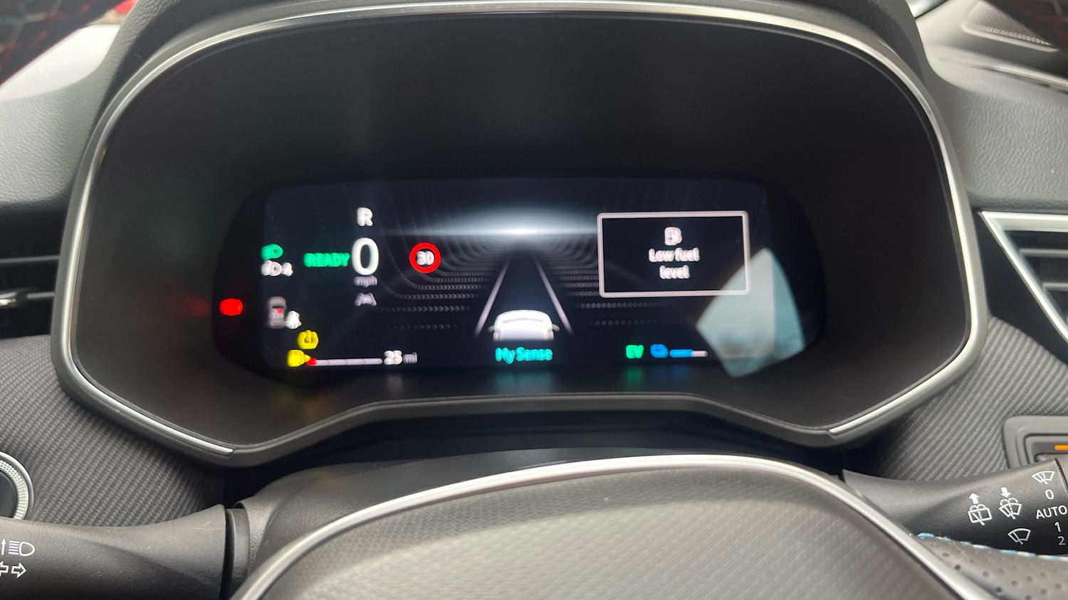 Used Renault Clio 2025 for sale - 76643248: Photo 15