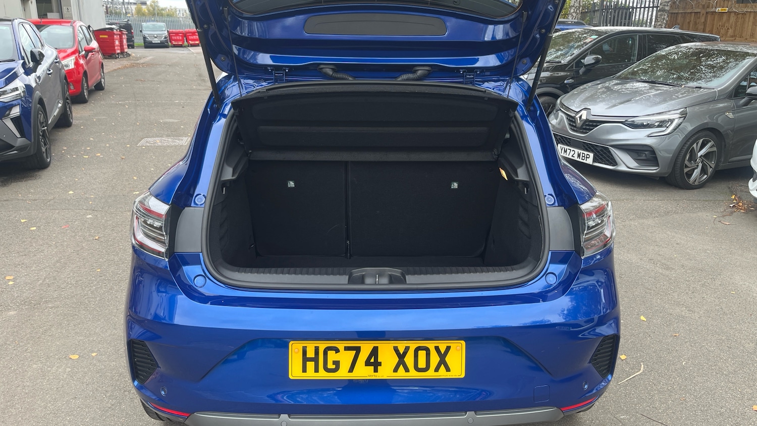 Used Renault Clio 2025 for sale - 76643248: Photo 6