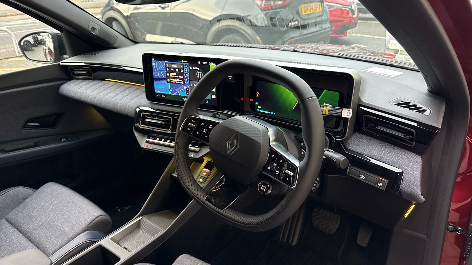 Used Renault 4 2025 for sale - 76932096: Photo 11