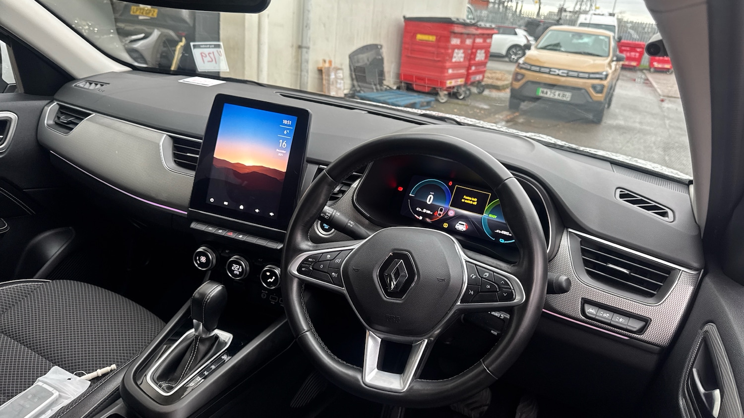 Used Renault Arkana 2023 for sale - 76932103: Photo 11