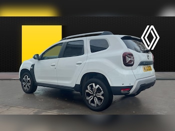 Used Dacia Duster 2022 for sale - 76673099: Photo