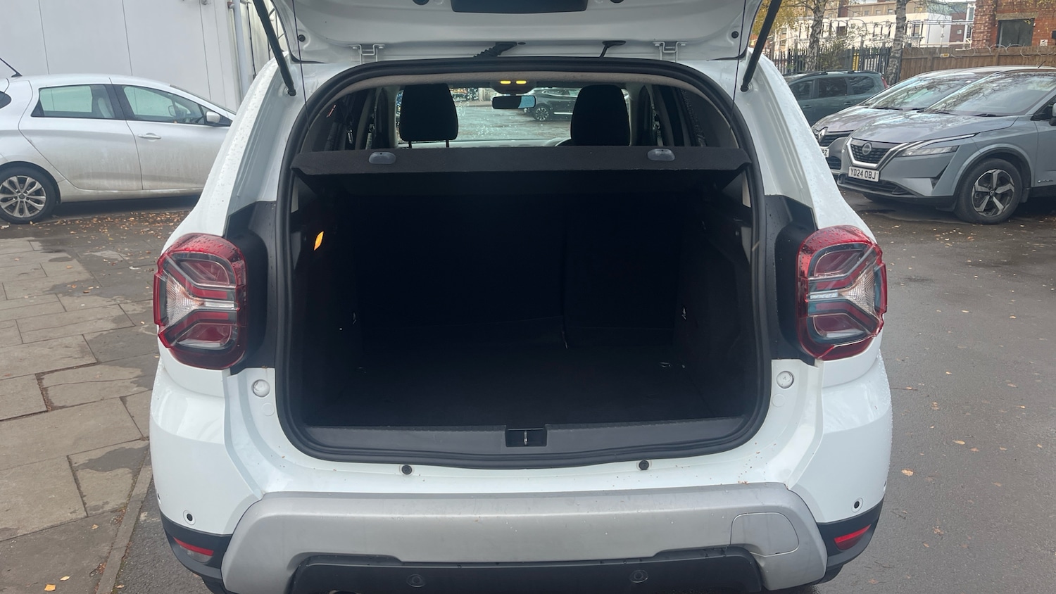 Used Dacia Duster 2022 for sale - 76673099: Photo 4