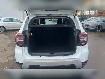Used Dacia Duster 2022 for sale - 76673099: Photo