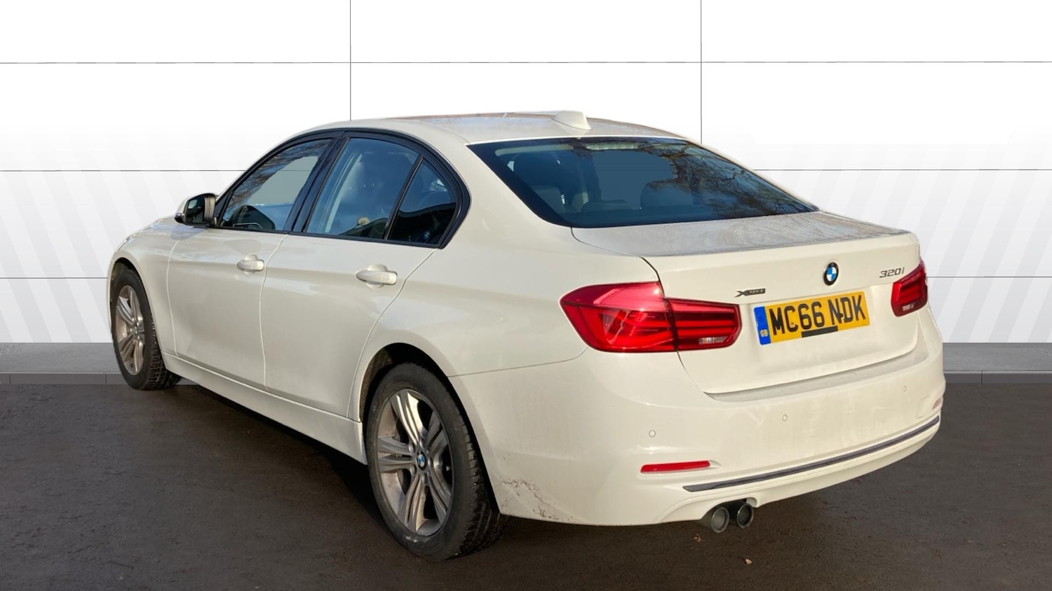 Used BMW 3 Series 2017 for sale - 77007961: Photo 4