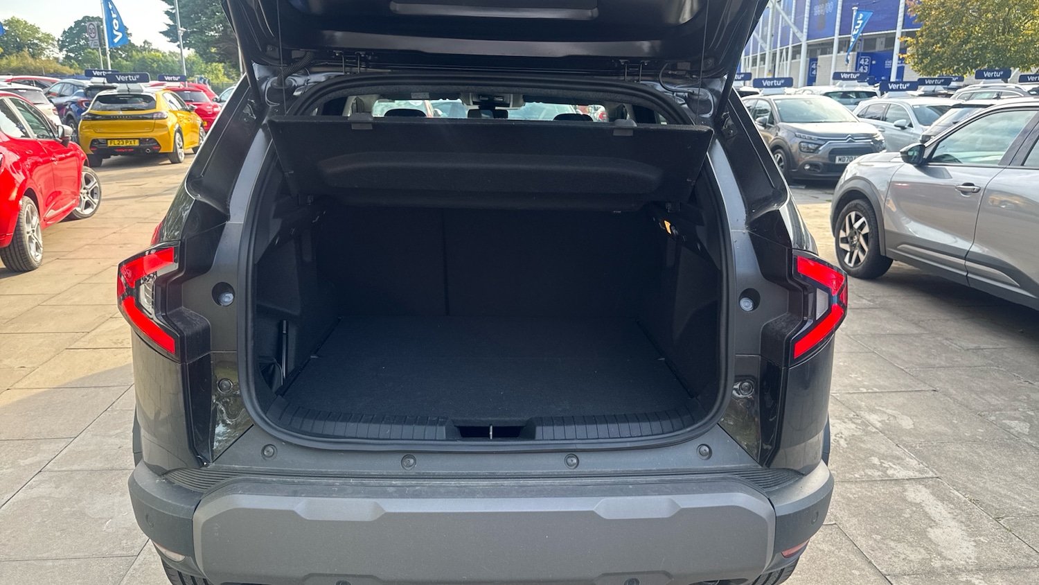 Used Dacia Duster 2025 for sale - 75924758: Photo 4