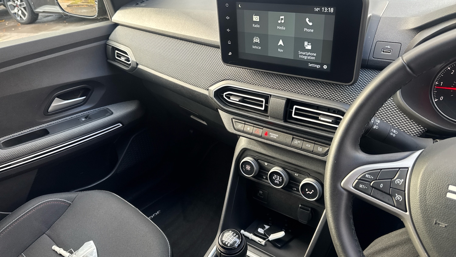 Used Dacia Jogger 2023 for sale - 76437030: Photo 14