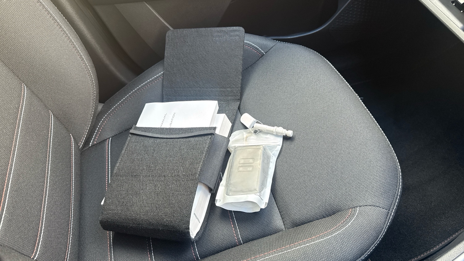 Used Dacia Jogger 2023 for sale - 76437030: Photo 19