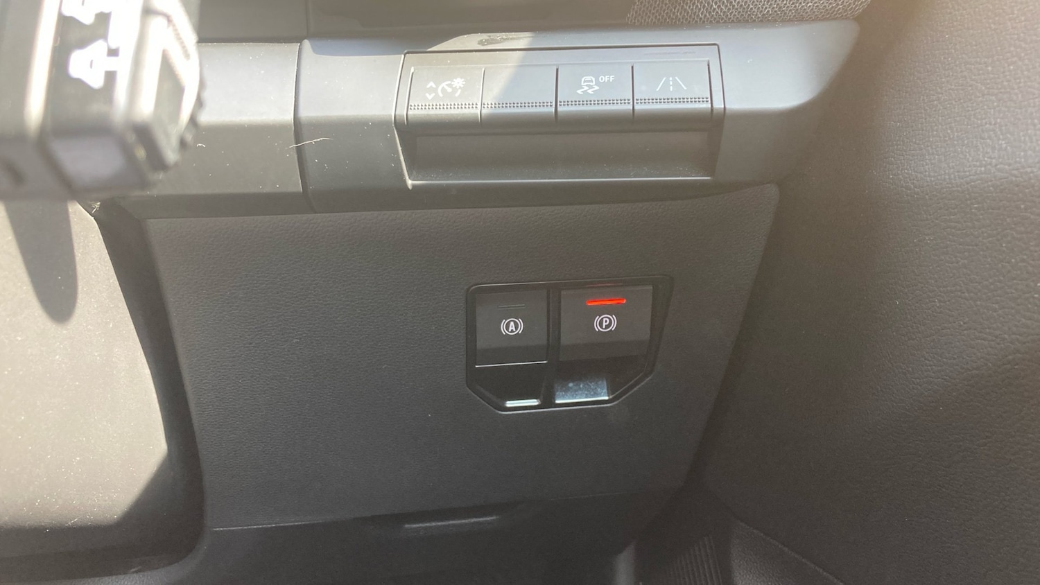 Vehicle 28