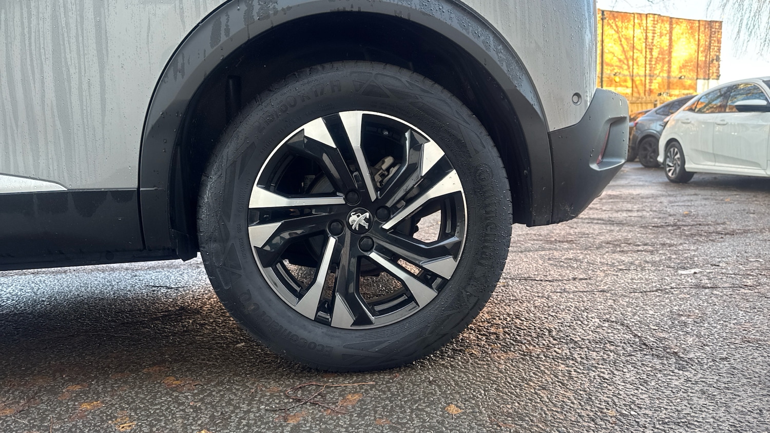 Used Peugeot 2008 2022 for sale - 77079428: Photo 7