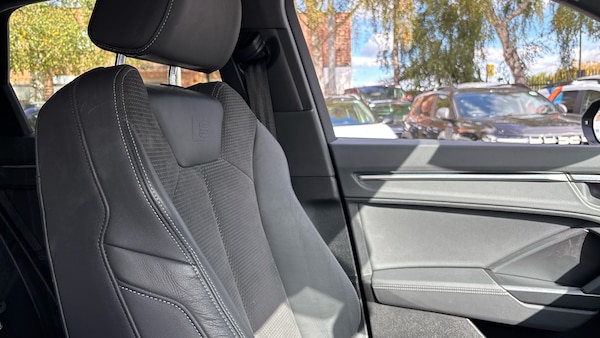 Used Audi Q3 2020 for sale - 76070013: Photo 27