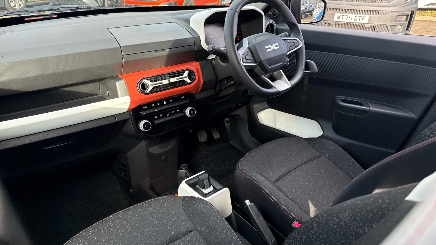 Used Dacia Spring 2025 for sale - 77776140: Photo 32