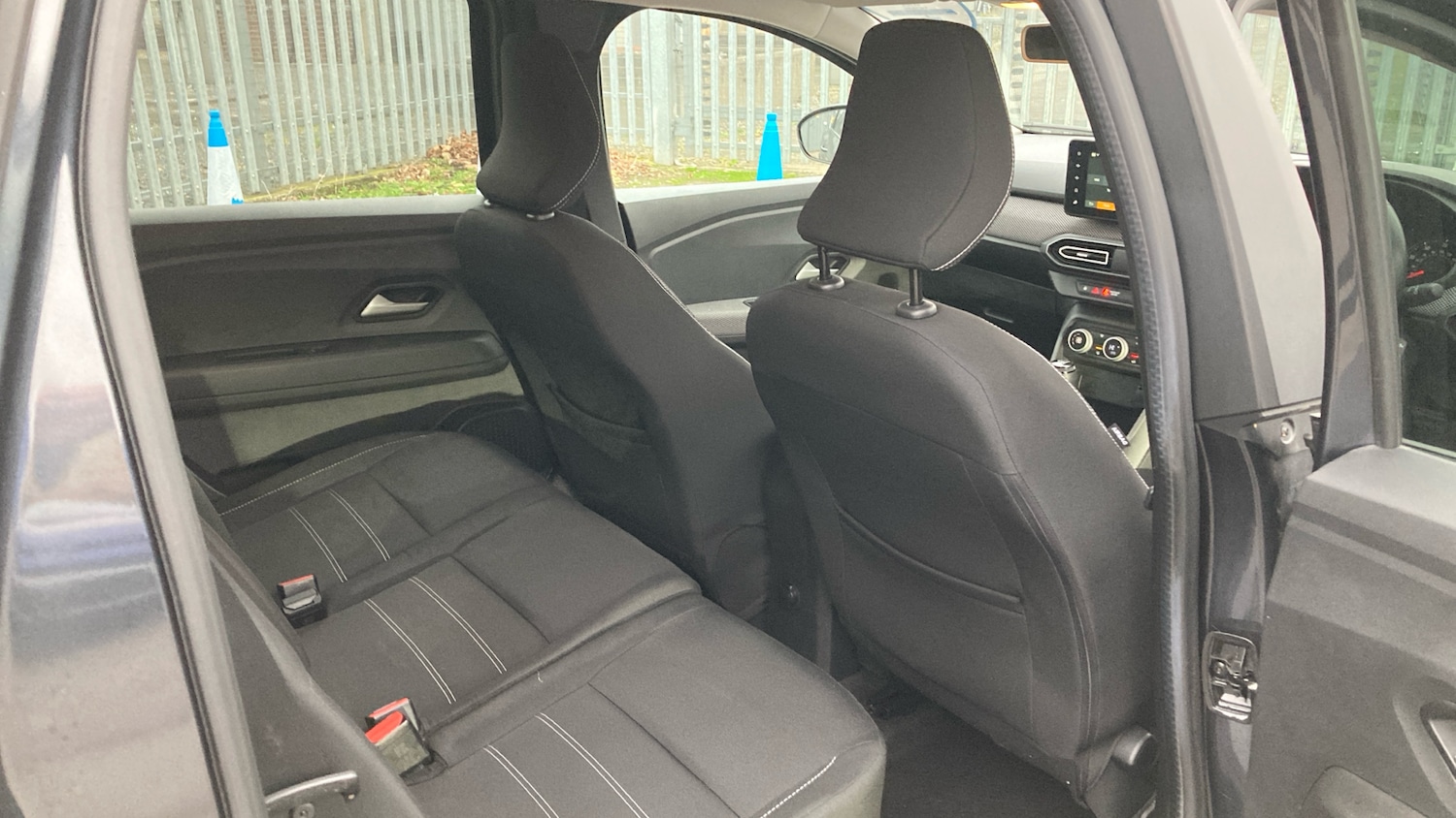 Used Dacia Jogger 2023 for sale - 76908496: Photo 16