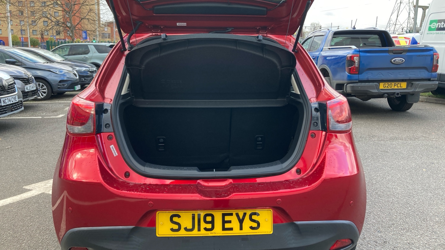 Used Mazda Mazda2 2019 for sale - 76508002: Photo 4