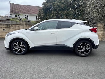 Used Toyota C-HR 2019 for sale - 78520299: Photo
