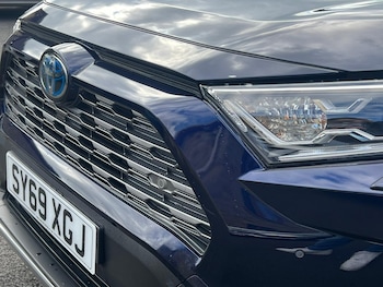 Used Toyota RAV4 2019 for sale - 78520897: Photo