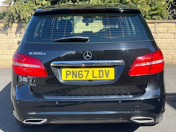 Used Mercedes-Benz B Class 2017 for sale - 78389090: Photo