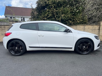 Used Volkswagen Scirocco 2009 for sale - 78077273: Photo