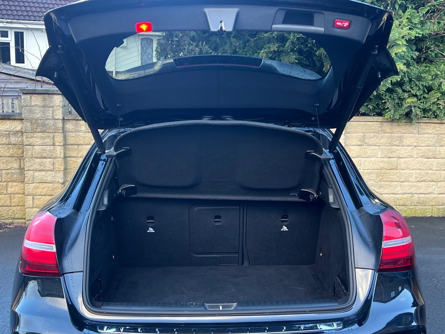 Used Mercedes-Benz GLA 2018 for sale - 77650559: Photo 19