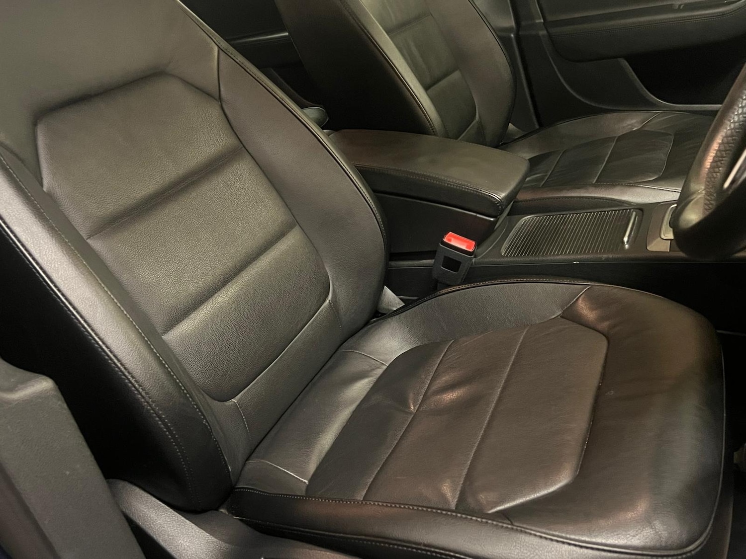 Used Volkswagen Passat 2014 for sale - 77661835: Photo 21