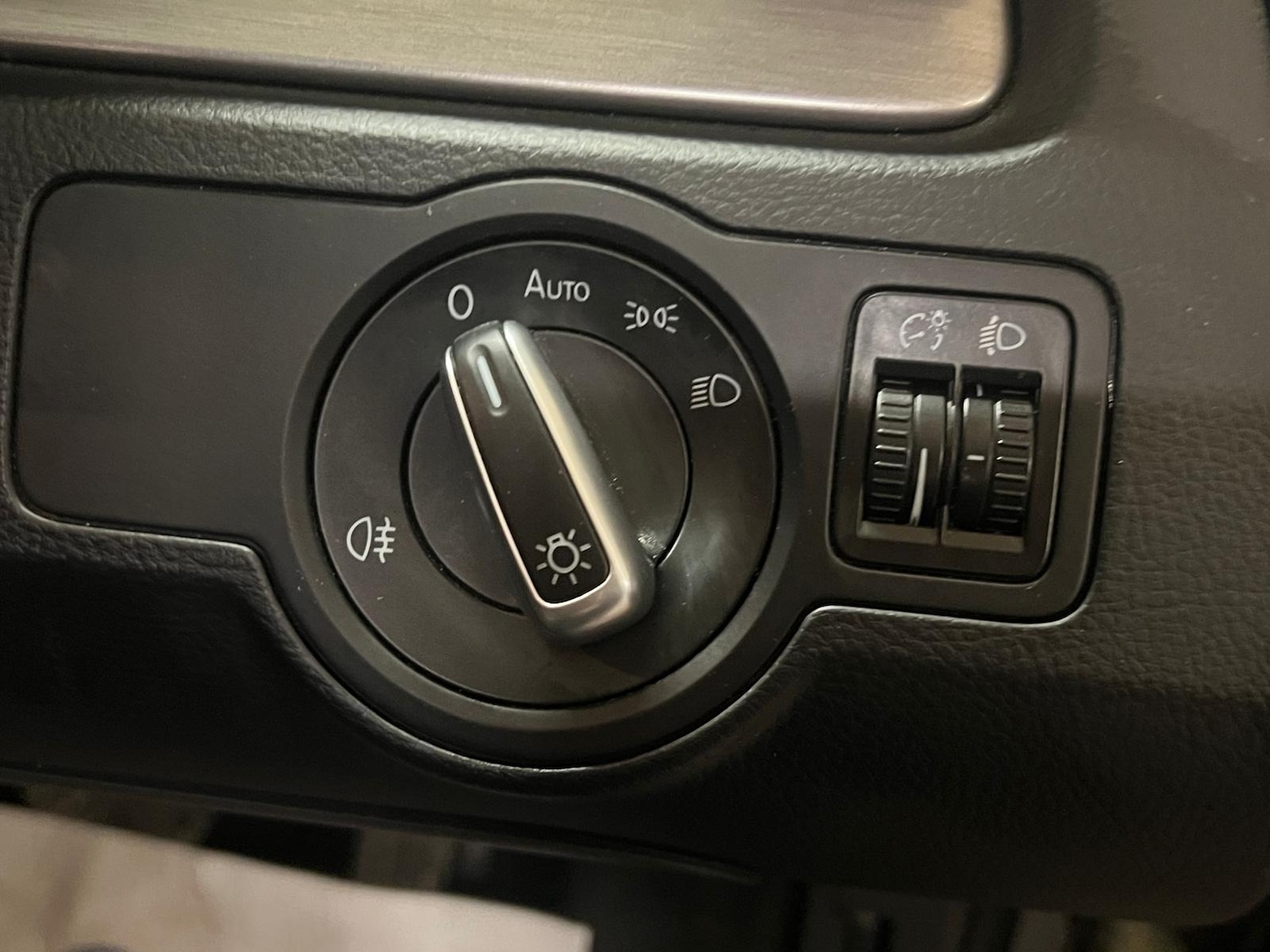 Used Volkswagen Passat 2014 for sale - 77661835: Photo 30