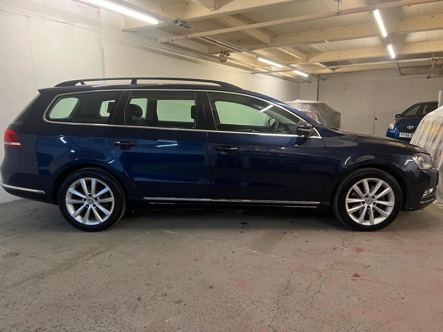 Used Volkswagen Passat 2014 for sale - 77661835: Photo 4