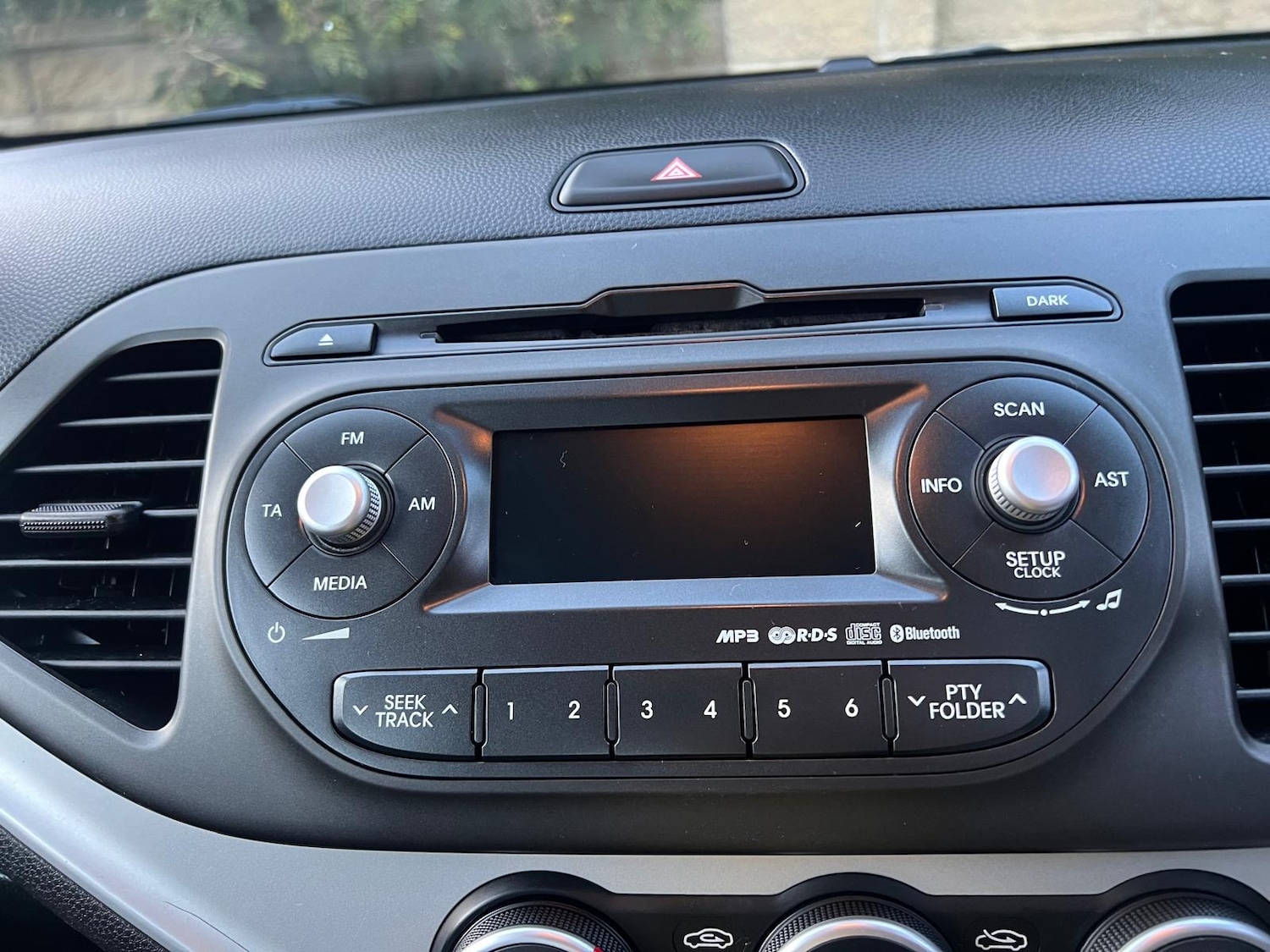 Used Kia Picanto 2014 for sale - 77650561: Photo 23