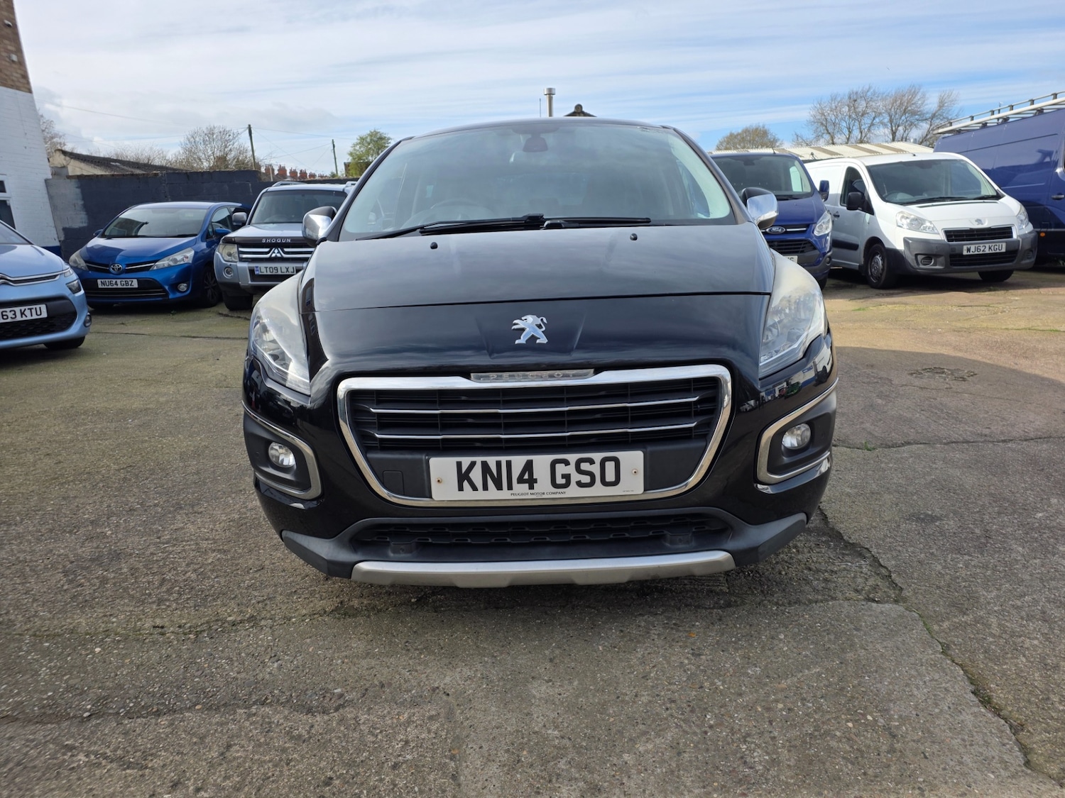 Used Peugeot 3008 2014 for sale - 77878389: Photo 2