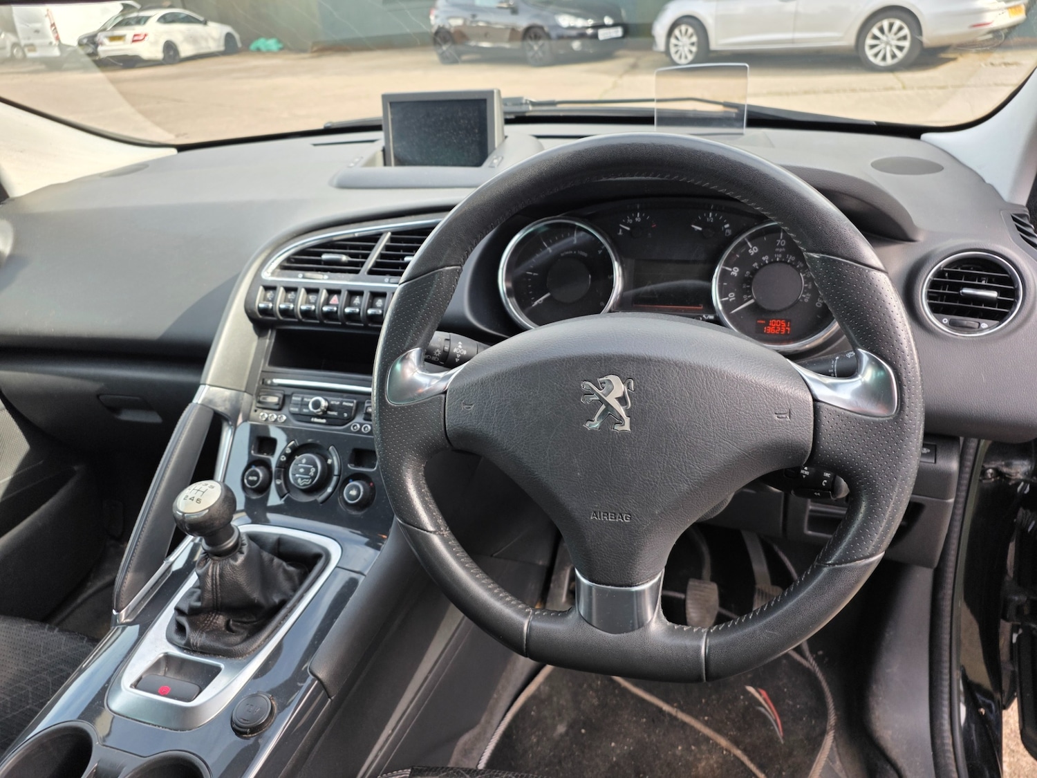 Used Peugeot 3008 2014 for sale - 77878389: Photo 8