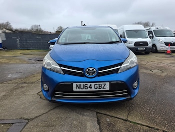 Used Toyota Verso 2014 for sale - 77323924: Photo