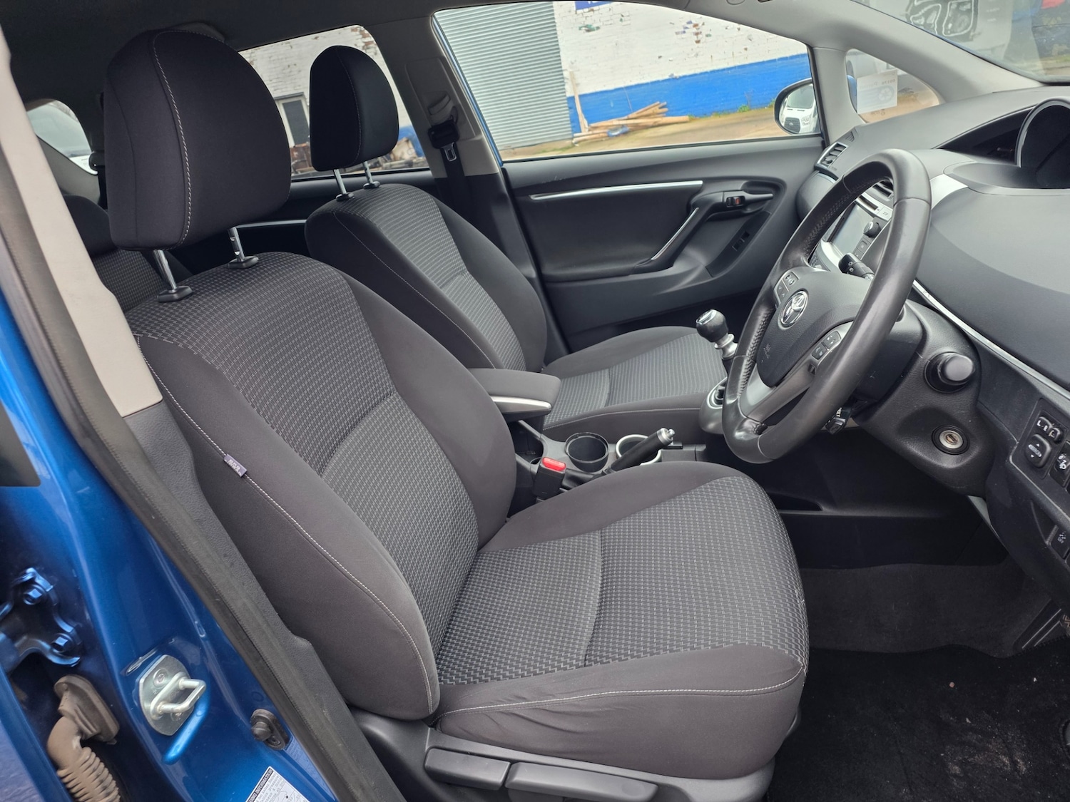 Used Toyota Verso 2014 for sale - 77323924: Photo 7