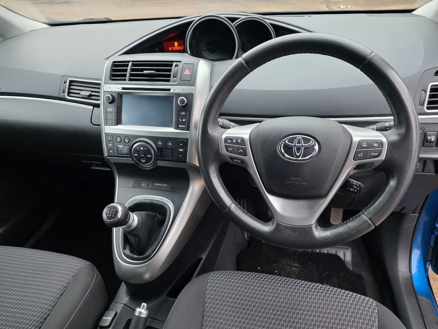 Used Toyota Verso 2014 for sale - 77323924: Photo 8