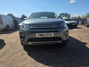 Used Land Rover Discovery Sport 2015 for sale - 79089644: Photo