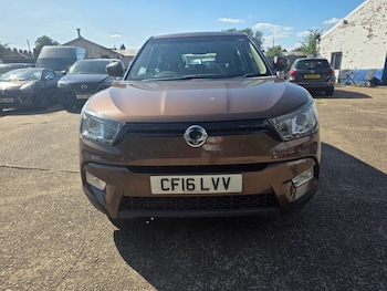 Used Ssangyong Tivoli 2016 for sale - 79232762: Photo