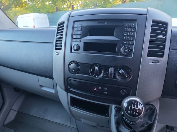 Used Volkswagen Crafter 2014 for sale - 76100902: Photo 9