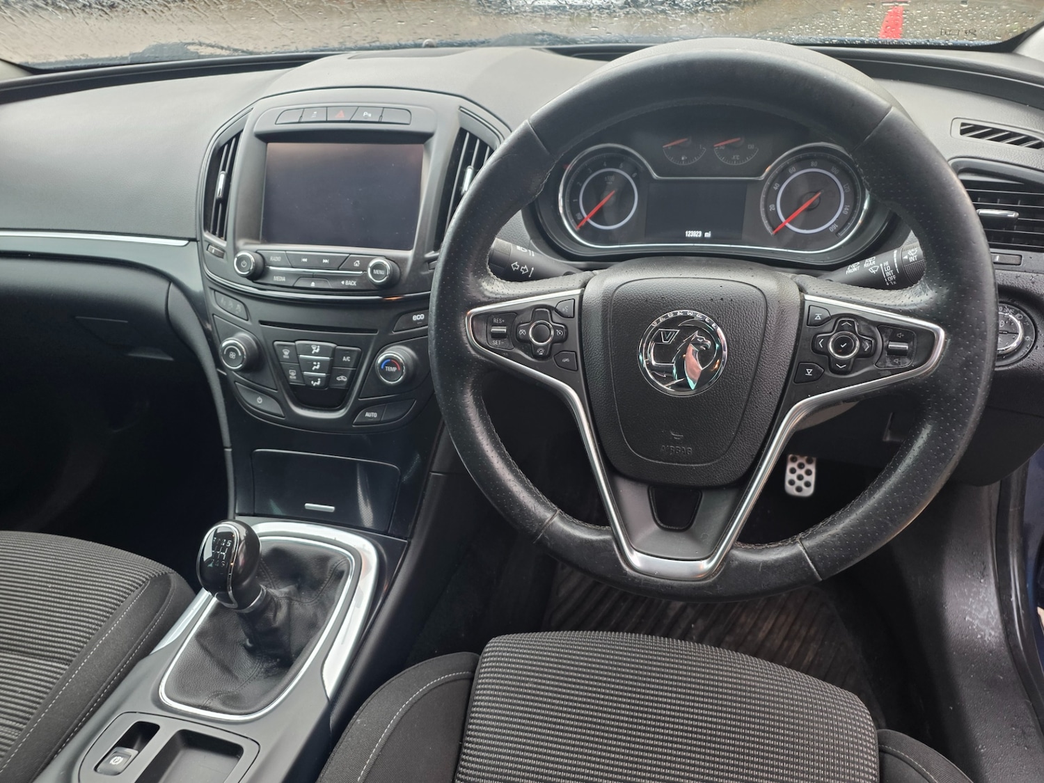 Used Vauxhall Insignia 2015 for sale - 76845216: Photo 8