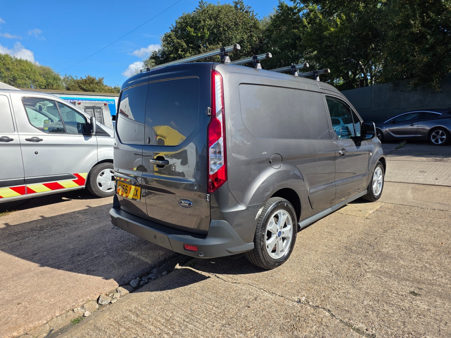 Used Ford Transit Connect 2016 for sale - 76036510: Photo 6