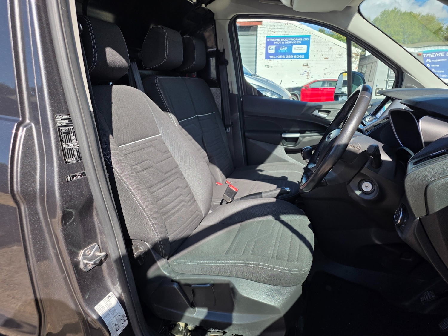 Used Ford Transit Connect 2016 for sale - 76036510: Photo 9