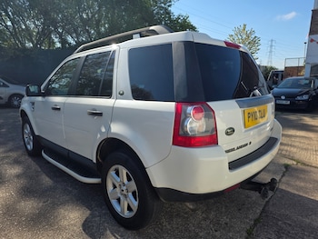 Used Land Rover Freelander 2010 for sale - 78357600: Photo
