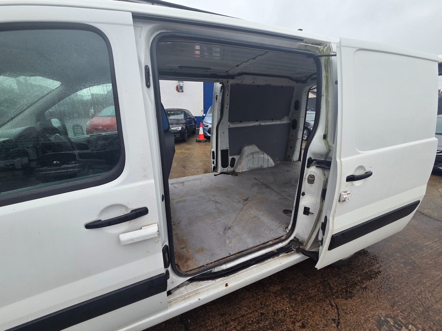 Used Peugeot Expert 2012 for sale - 77694542: Photo 11