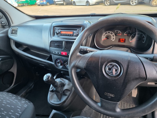 Used Vauxhall Combo 2018 for sale - 76027962: Photo 7