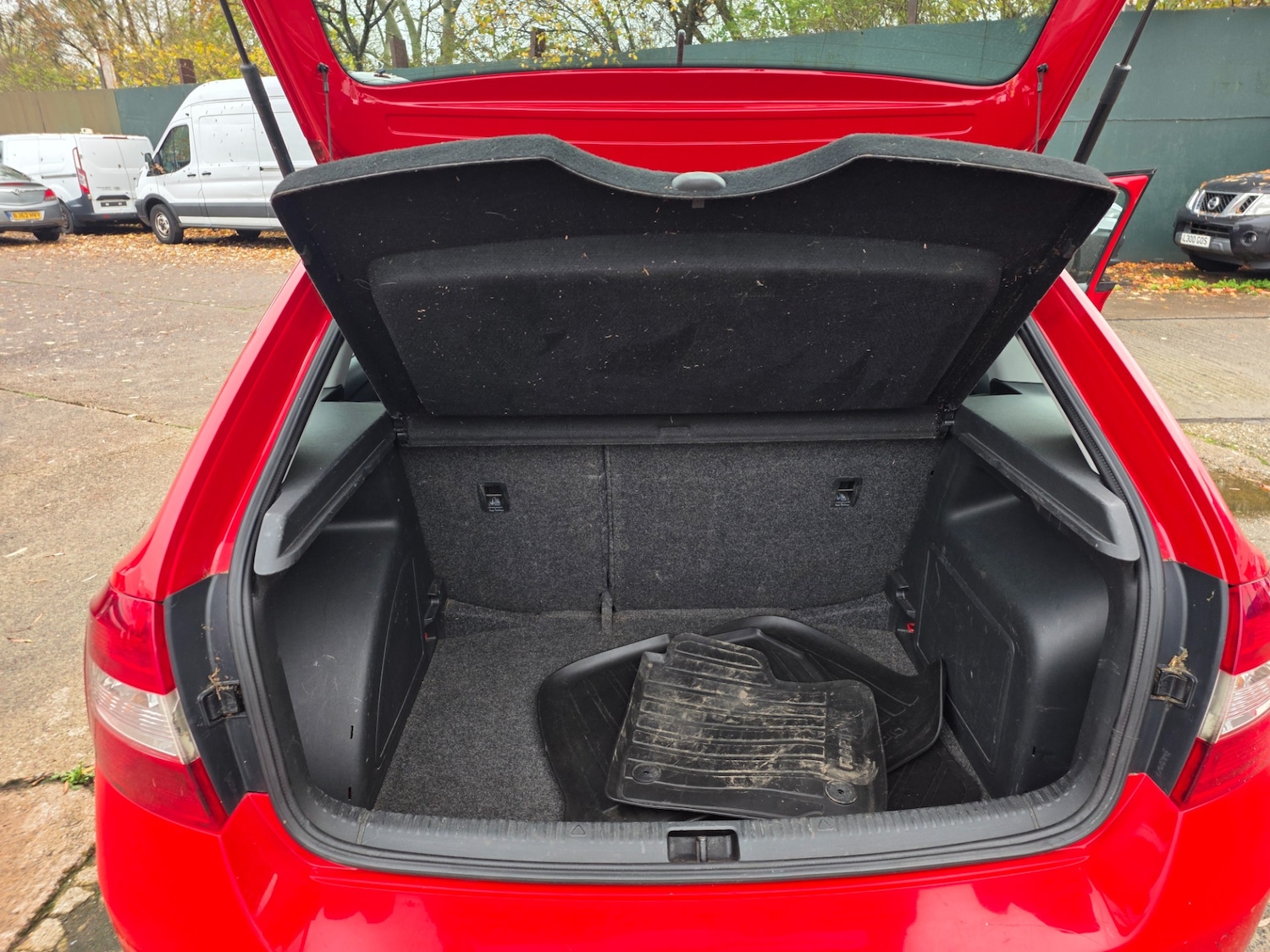 Used Skoda Rapid Spaceback 2014 for sale - 76542910: Photo 11