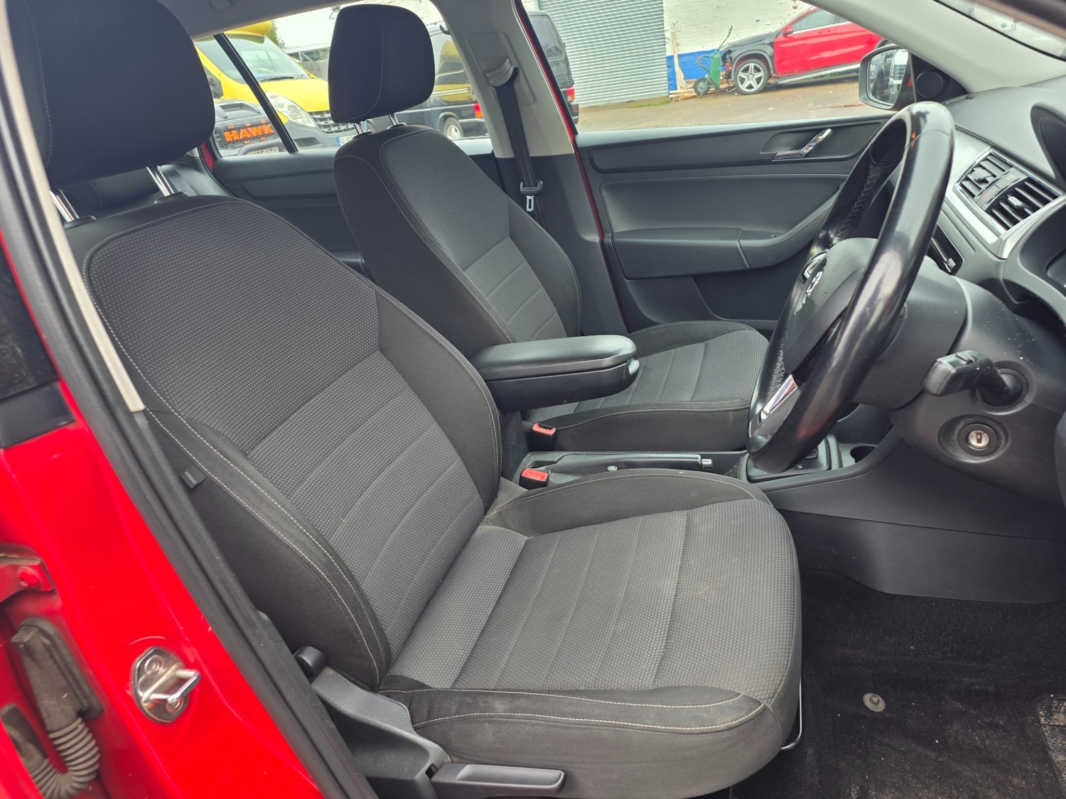 Used Skoda Rapid Spaceback 2014 for sale - 76542910: Photo 7