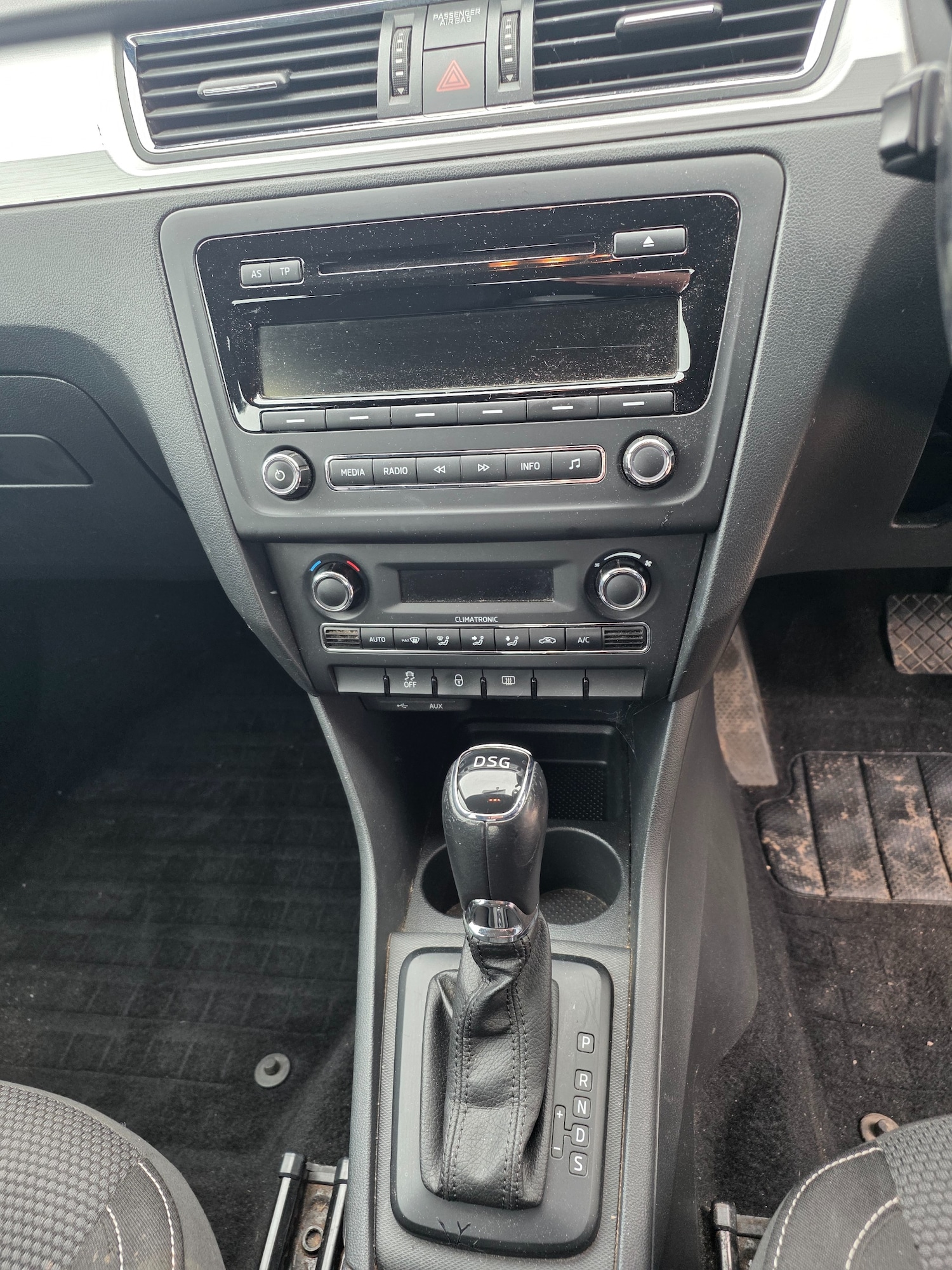 Used Skoda Rapid Spaceback 2014 for sale - 76542910: Photo 9